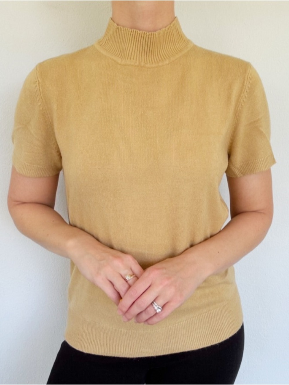 Vintage Sag Harbor tan mock neck short sleeve knit sweater top size medium
